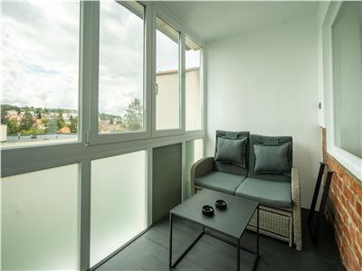 Apartament superb 3 camere | complet renovat | cart. Andrei Muresanu!