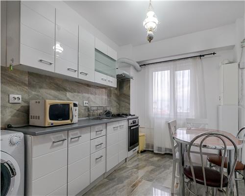 Apartament 3 camere decomandate, Piata Cipariu!