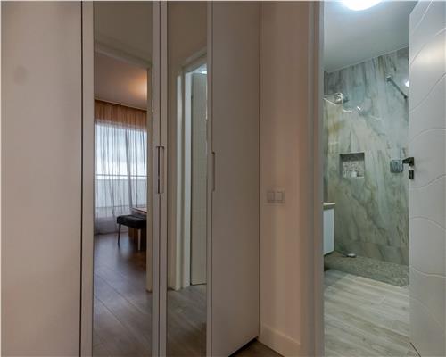 Apartament 2 camere, terasa, parcare, Semicentral, zona NTT Data!