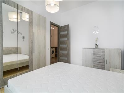 Apartament 3 cam, lux, garaj, terasa, zona centrala!