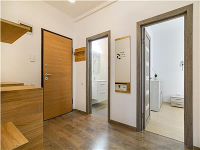 Apartament 3 cam, lux, garaj, terasa, zona centrala!