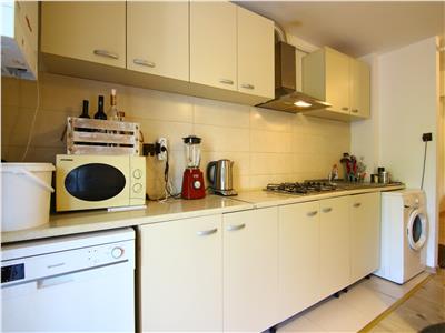 ** Apartament cu 3 camere decomandat, Zorilor, zona Spital de Recuperare **