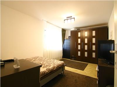 ** Apartament cu 3 camere decomandat, Zorilor, zona Spital de Recuperare **